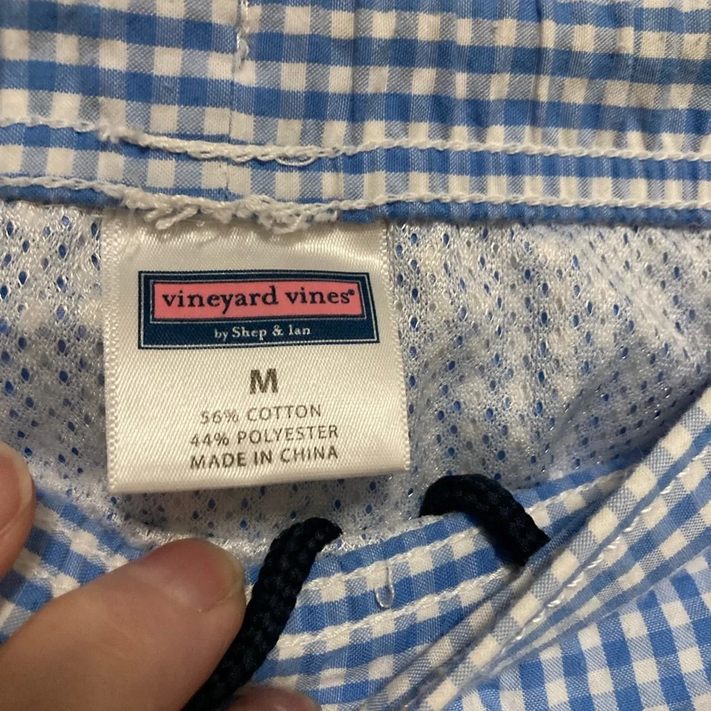 *Vineyard Vines Blue Gingham Men’s Medium Swim Shorts #D